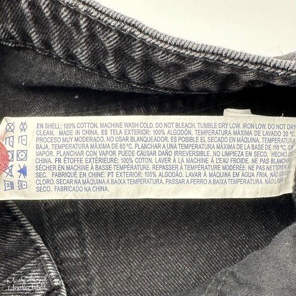 Forever 21 Distressed Black Denim Mini Skirt Size Small - Picture 4 of 4